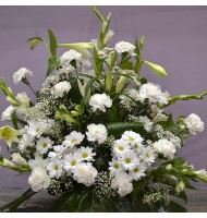 Centro floral blanco tradicional